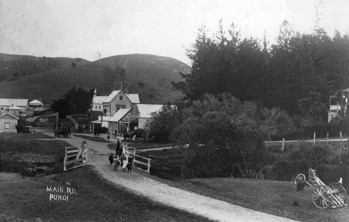 PHS 0144a Main Road Puhoi
